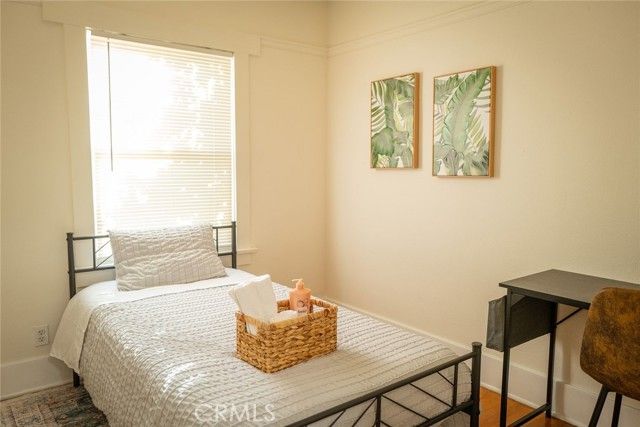 45 N Meridith, Pasadena, CA 91106