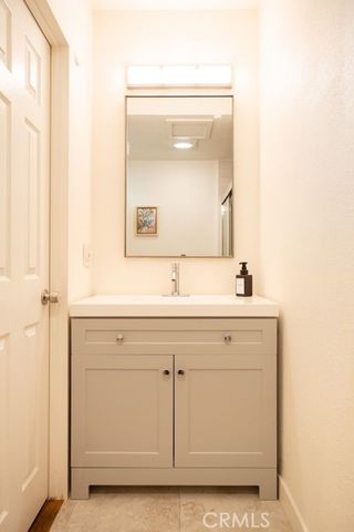 45 N Meridith, Pasadena, CA 91106