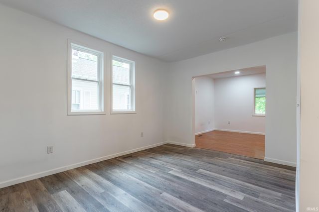 3026 Monroe Street, Fort Wayne, IN 46806
