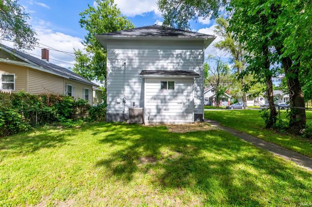 3026 Monroe Street, Fort Wayne, IN 46806