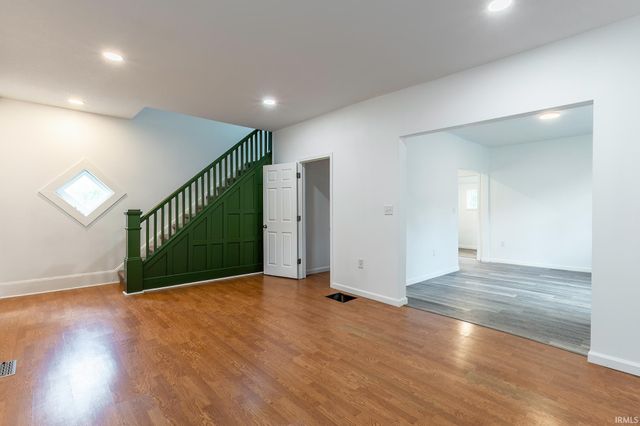 3026 Monroe Street, Fort Wayne, IN 46806