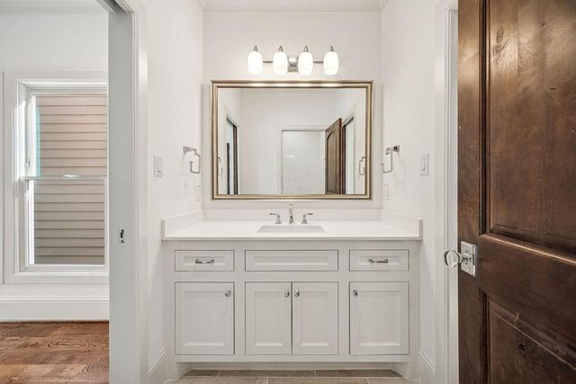 510 E 27th Street, Houston, TX 77008