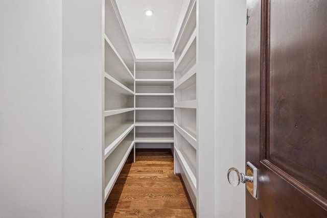 510 E 27th Street, Houston, TX 77008