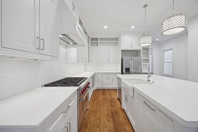 510 E 27th Street, Houston, TX 77008