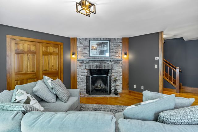 301 Galloping Hill Road, Hopkinton, NH 03229