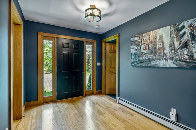 301 Galloping Hill Road, Hopkinton, NH 03229