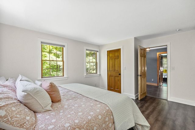 301 Galloping Hill Road, Hopkinton, NH 03229