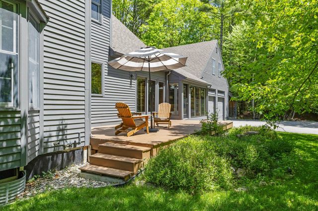 301 Galloping Hill Road, Hopkinton, NH 03229