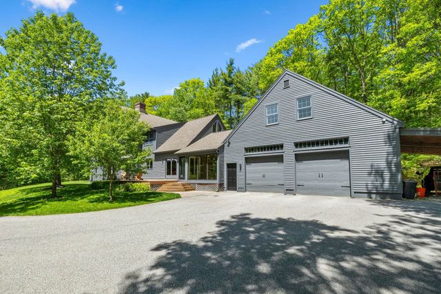 301 Galloping Hill Road, Hopkinton, NH 03229