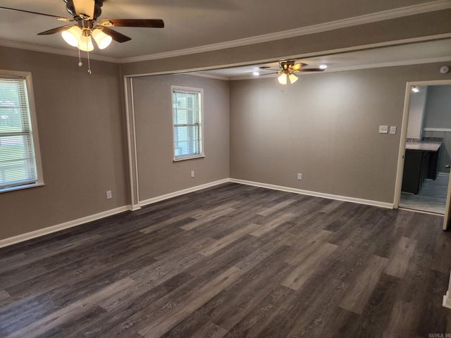 1005 Thompson Street, Jacksonville, AR 72076