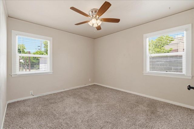 2540 28th St, Sacramento, CA 95818