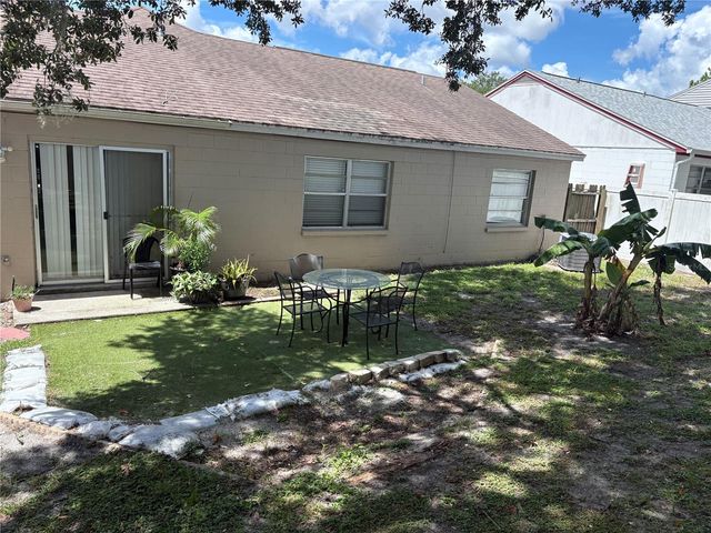 8331 PADDLEWHEEL STREET, Tampa, FL 33637