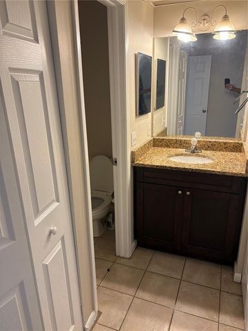 8331 PADDLEWHEEL STREET, Tampa, FL 33637