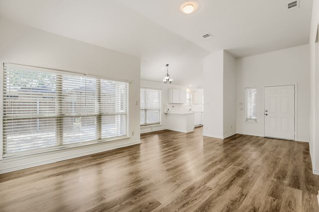 7810 Ivy Lane, Rowlett, TX 75089