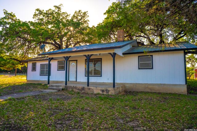 000 RM 336, Leakey, TX 78873