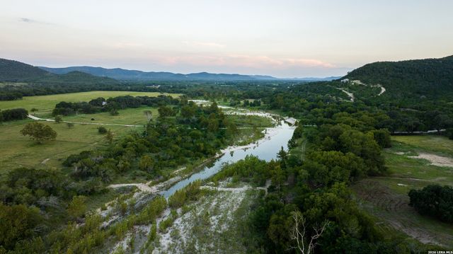 000 RM 336, Leakey, TX 78873