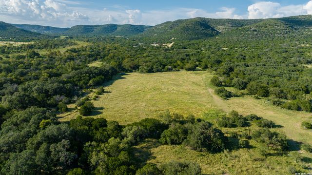 000 RM 336, Leakey, TX 78873
