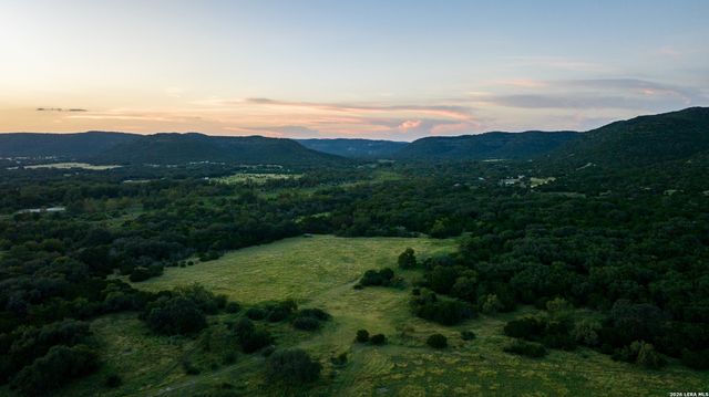 000 RM 336, Leakey, TX 78873