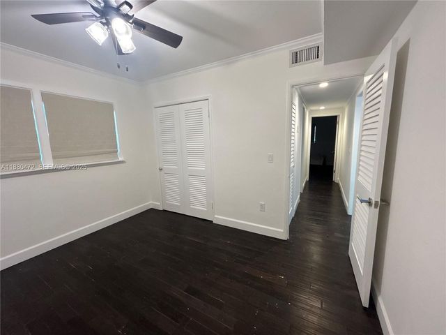 6395 SW 42nd Terrace, South Miami, FL 33155