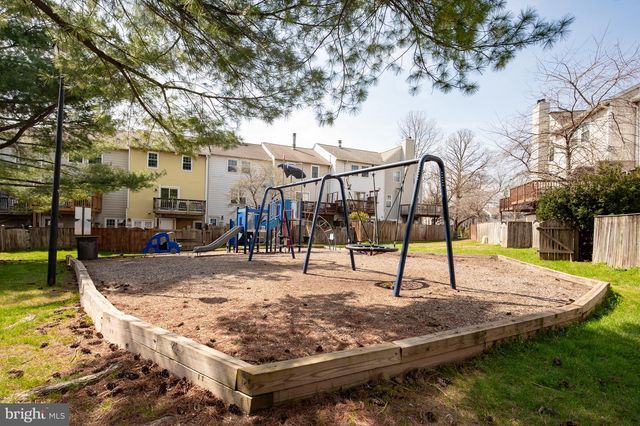 13770 FLOWING BROOK CT, Chantilly, VA 20151