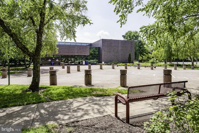 13770 FLOWING BROOK CT, Chantilly, VA 20151