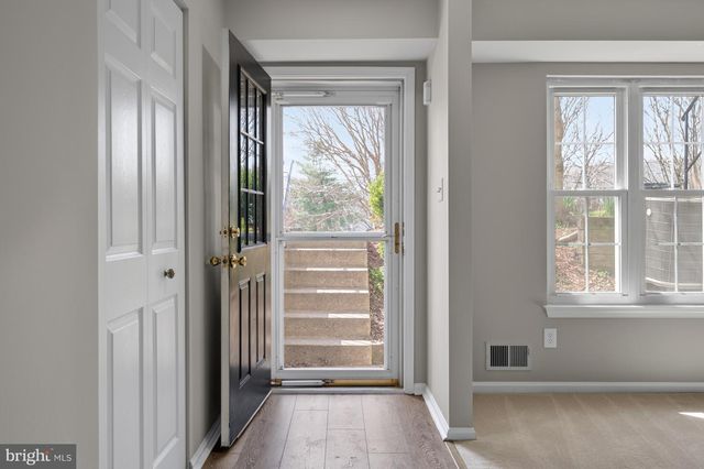 13770 FLOWING BROOK CT, Chantilly, VA 20151