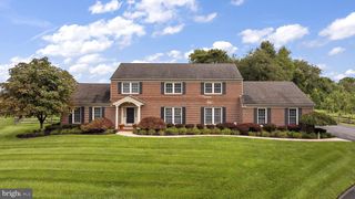 14 THORNBERRY LN, Hockessin, DE 19707