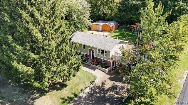 10807 Santello Drive, North Collins, NY 14111