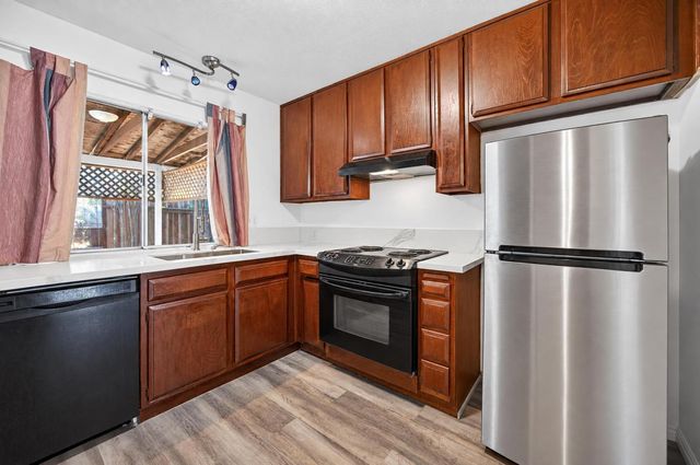 9429 Williamette Way, Sacramento, CA 95826