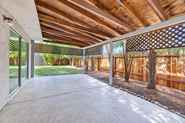 9429 Williamette Way, Sacramento, CA 95826