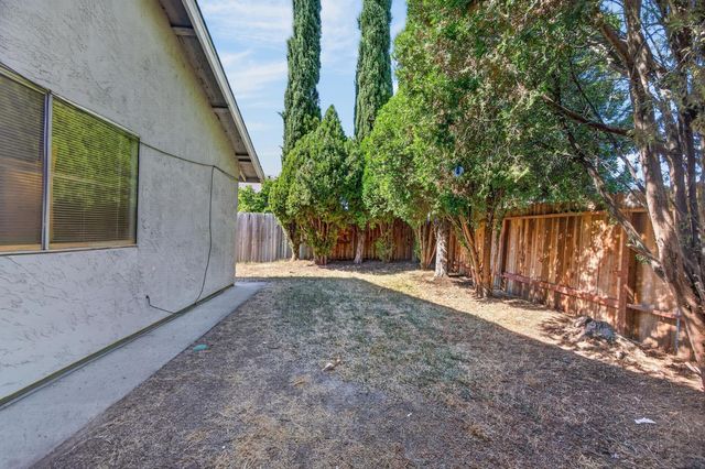 9429 Williamette Way, Sacramento, CA 95826
