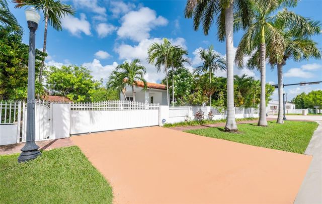 1300 71st St, Miami Beach, FL 33141