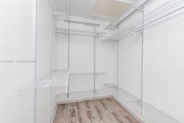 1300 71st St, Miami Beach, FL 33141