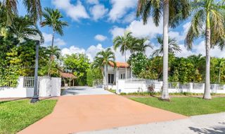 1300 71st St, Miami Beach, FL 33141