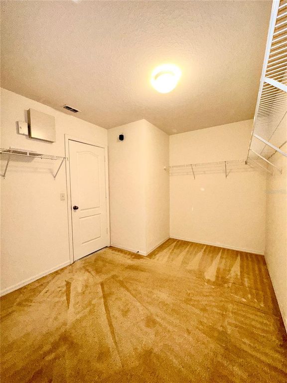 Image 11 of property listing at 4612 CABALERRO TRAIL, Kissimmee, FL 34758