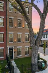 500 SW B Street 1, Bentonville, AR 72712