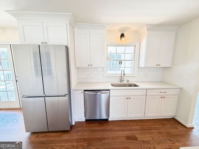 174 Lovelace Lane, Ball Ground, GA 30107