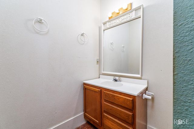 12315 Dove Creek Lane West, San Angelo, TX 76904