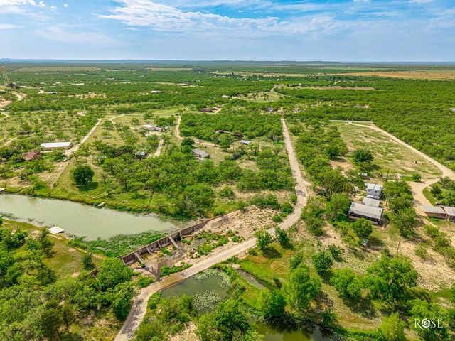 12315 Dove Creek Lane West, San Angelo, TX 76904