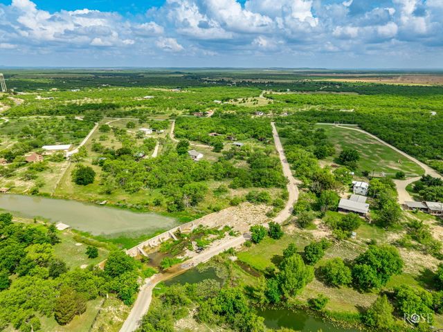 12315 Dove Creek Lane West, San Angelo, TX 76904