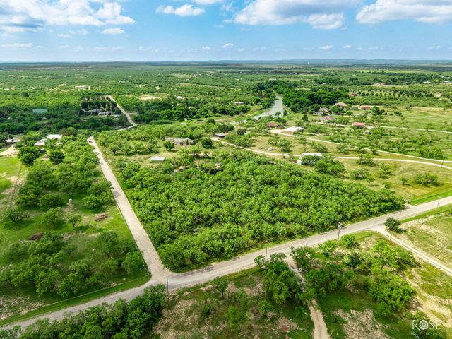 12315 Dove Creek Lane West, San Angelo, TX 76904