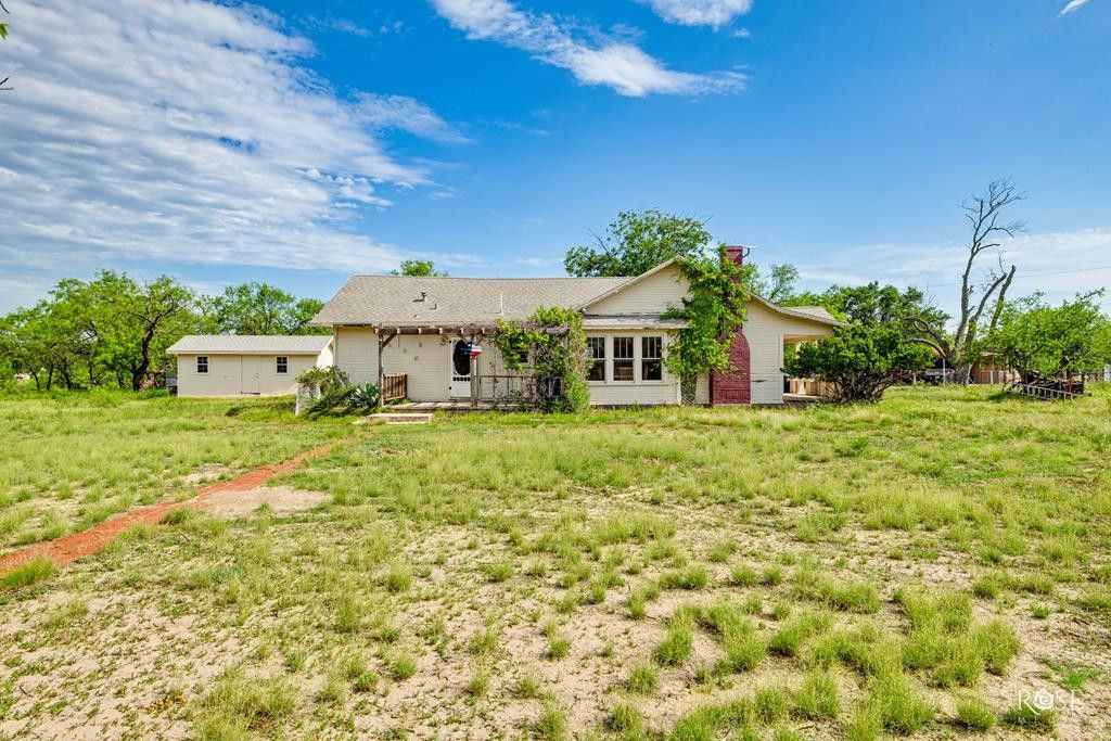 12315 Dove Creek Lane West, San Angelo, TX 76904