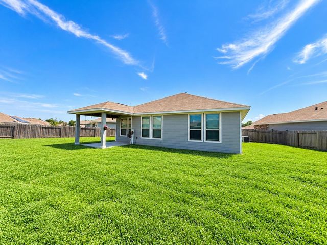 703 Cypress Summit Road, Huffman, TX 77336