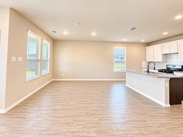 703 Cypress Summit Road, Huffman, TX 77336