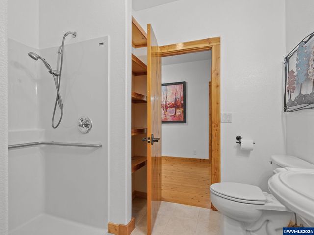 555 Misty Hill Ln SE, Salem, OR 97306