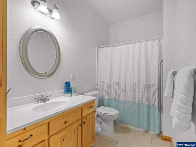 555 Misty Hill Ln SE, Salem, OR 97306