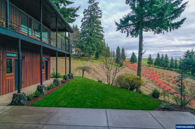 555 Misty Hill Ln SE, Salem, OR 97306
