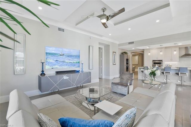 1035 3rd AVE S # 402, Naples, FL 34102