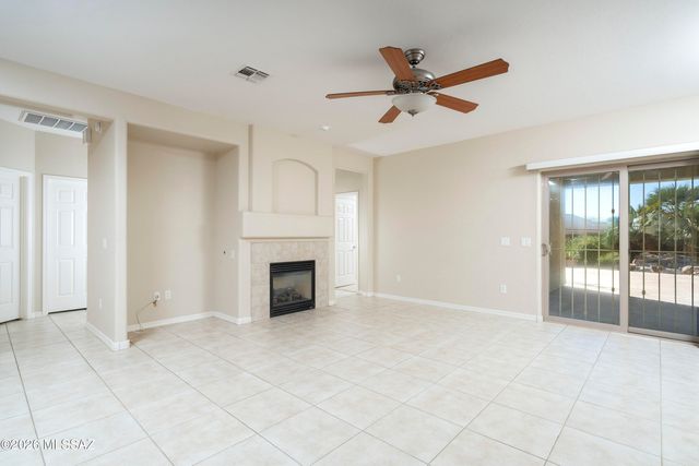 1111 W Montelupo Drive, Oro Valley, AZ 85755