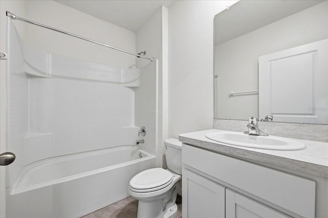 2901 MAIDEN GRASS ISLE, Wesley Chapel, FL 33543